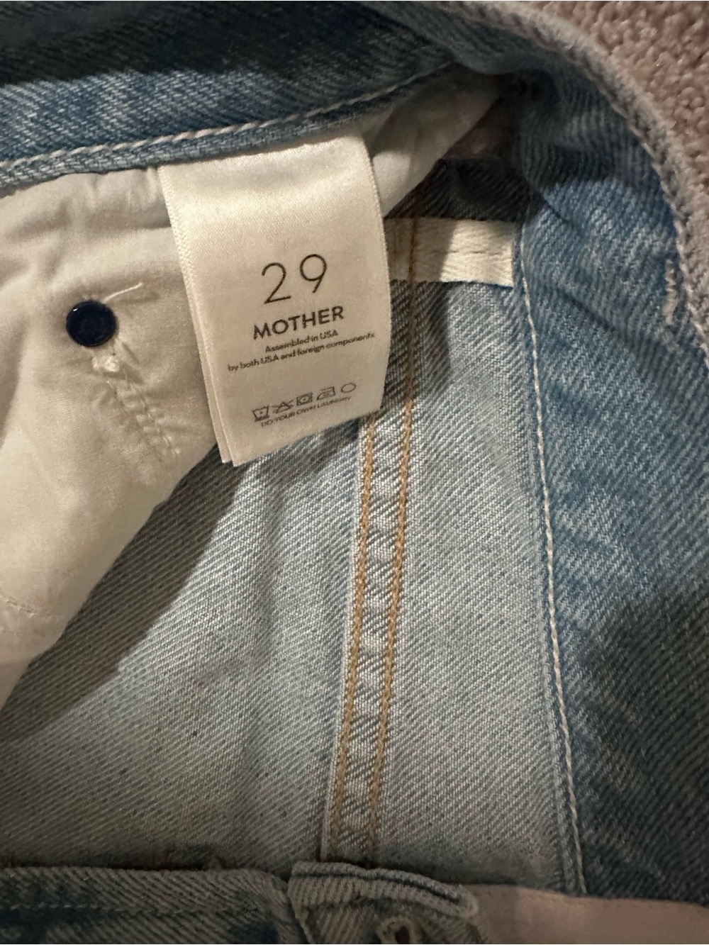 Mother Women's Petite Lil Lemon Twist Sneak Jeans in Munchies - Picture 4 of 11